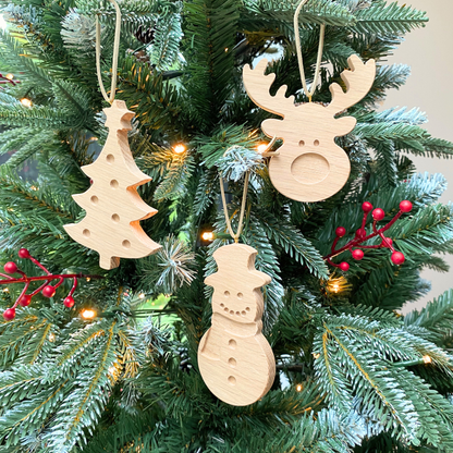 Oak Christmas Tree Ornament Set